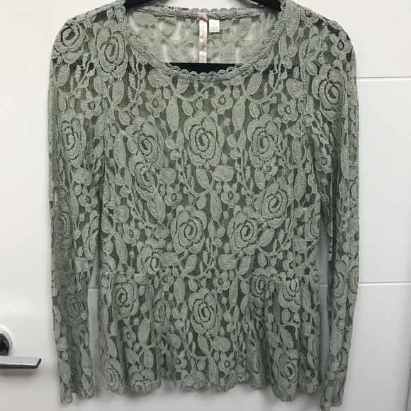 LC Lauren Conrad Runway Mint Green Lace Peplum Top - Picture 2 of 4